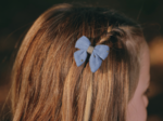 Barrette Mini Noeud Papillon gaze pois or bleu baltique