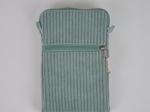 Pochette téléphone matelassée velours côtelé lichen