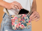 Mini pochette tissu cerise en fleur