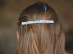 Barrette fine longue blanc nacré
