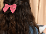 Barrette noeud papillon feuillage or rose