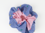 Grand chouchou bicolore rayé plumetis - oxford rose