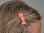 Petite barrette mini bonbon vichy orange fluo