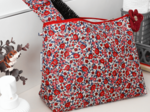 Trousse de toilette rouge corolle