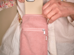 Pochette téléphone matelassée velours côtelé rose blush