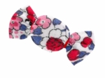 Petite barrette mini bonbon rouge corolle