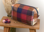 Trousse de toilette rectangle tartan lurex rubis
