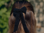 Barrette noeud ruban moyenne broderie anglaise noire
