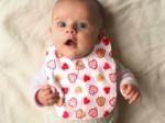 Bavoir Bébé petits coeurs