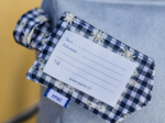 Etiquette bagage vichy brodé marine