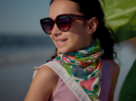 Foulard pompon fleurs des iles