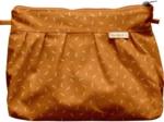 Pochette plissée paille dorée caramel