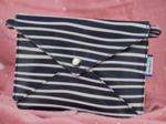 Pochette enveloppe moyenne rayé ivoire marine