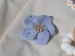 Petite Barrette Pétales de Fleur gaze pois or bleu baltique