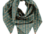 Foulard pompon eventail or vert