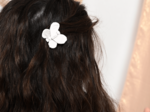 Barrette petit papillon blanc
